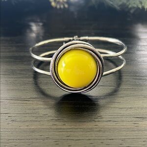 Apricot Lane Silver Bracelet with Yellow Accent